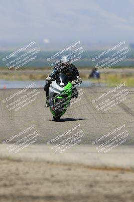 media/Jun-14-2025-Lets Ride (Sat) [[c36d48699a]]/B Group/1120am (Grapevine)/
